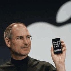 Steve Jobs è di nuovo al primo posto Steve Jobs è di nuovo al primo posto