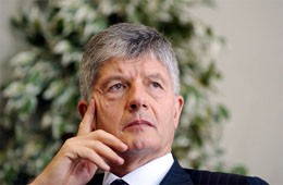 Galateri, presidente Telecom Italia: speranza nei fondi del governo per la banda larga Galateri, presidente Telecom Italia: speranza nei fondi del governo per la banda larga