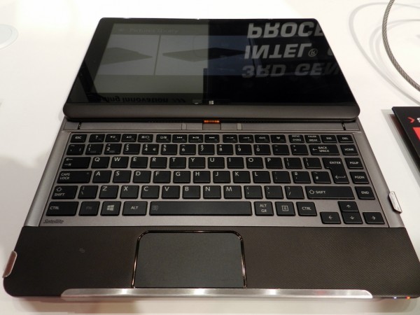 Toshiba U920t