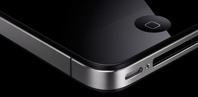 iPhone 4 con iOS 7 è inutilizzabile: la protesta