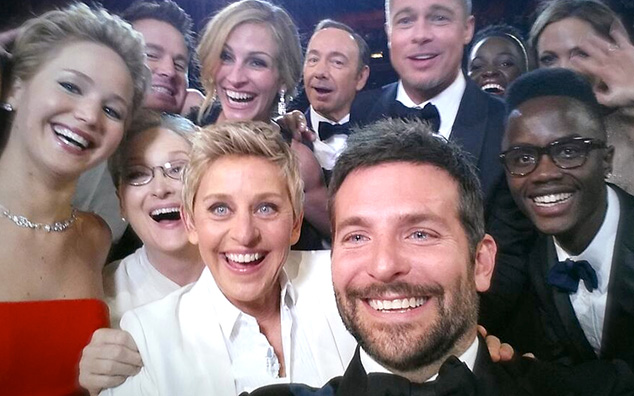 Instagram selfie: Mini guida al social autoscatto Instagram selfie: Mini guida al social autoscatto