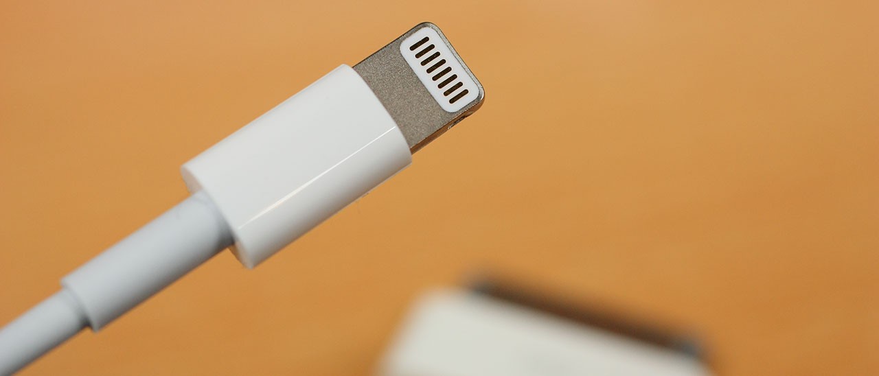 iPhone 5: danni IC da cavi Lightning non originali