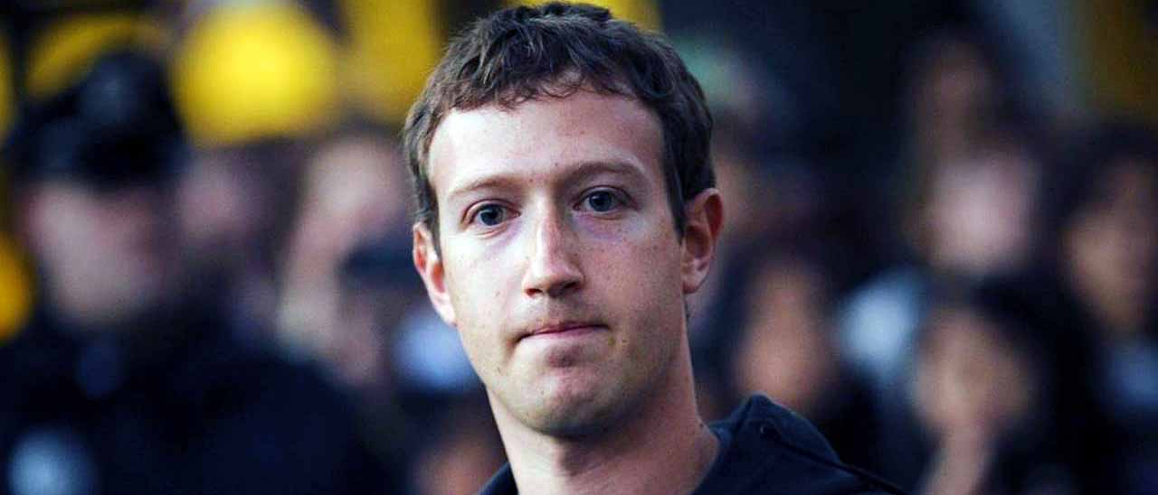 Mark Zuckerberg, violati i suoi account social