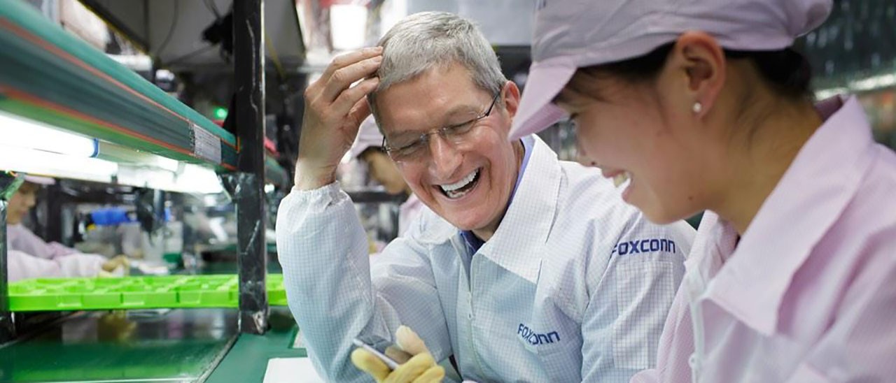 Tim Cook tra governi e voglia di cambiare il mondo
