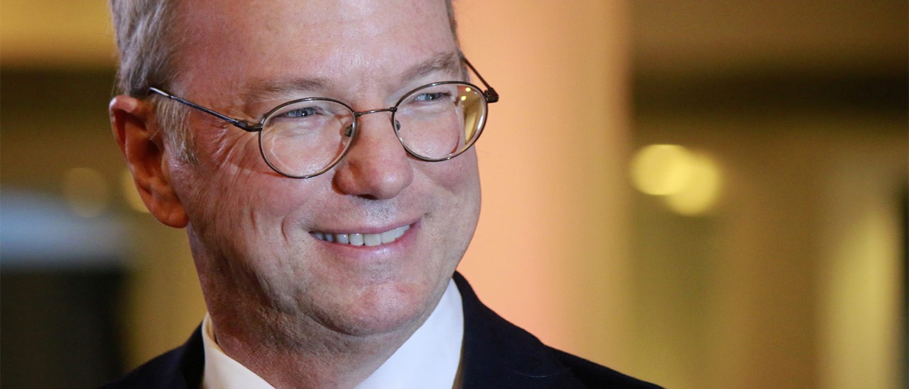 Eric Schmidt di Google usa un iPhone 6S