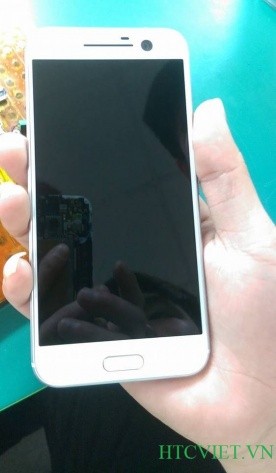 HTC 10 bianco (leak)