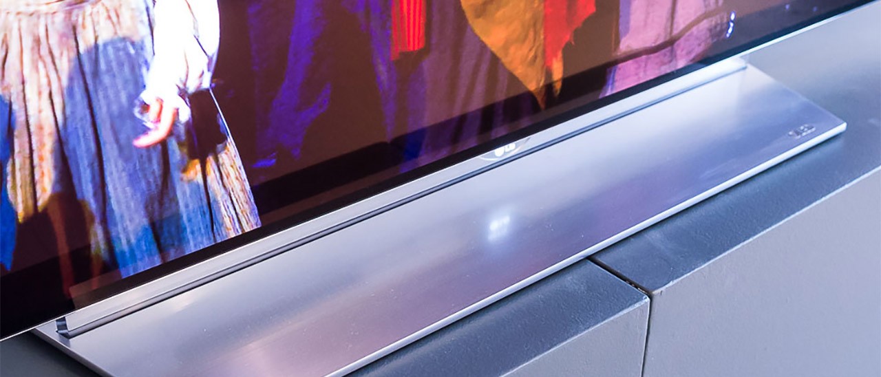 LG OLED TV 4K EF950V Flat provato in anteprima