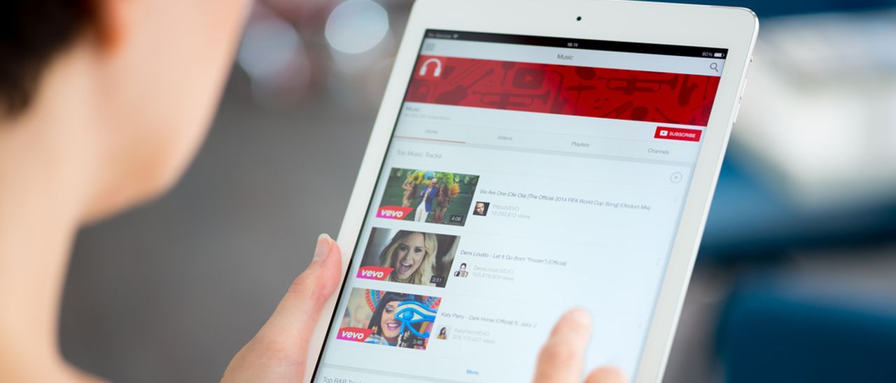 YouTube diventerà un social network con Backstage?