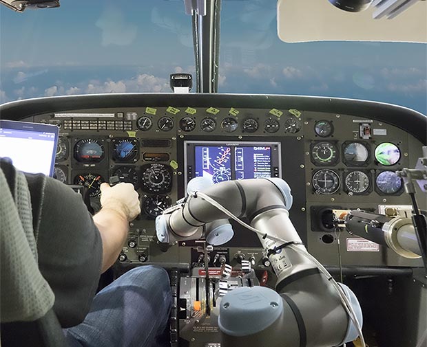 Il sistema Aircrew Labor In-Cockpit Automation System di Aurora Flight Sciences