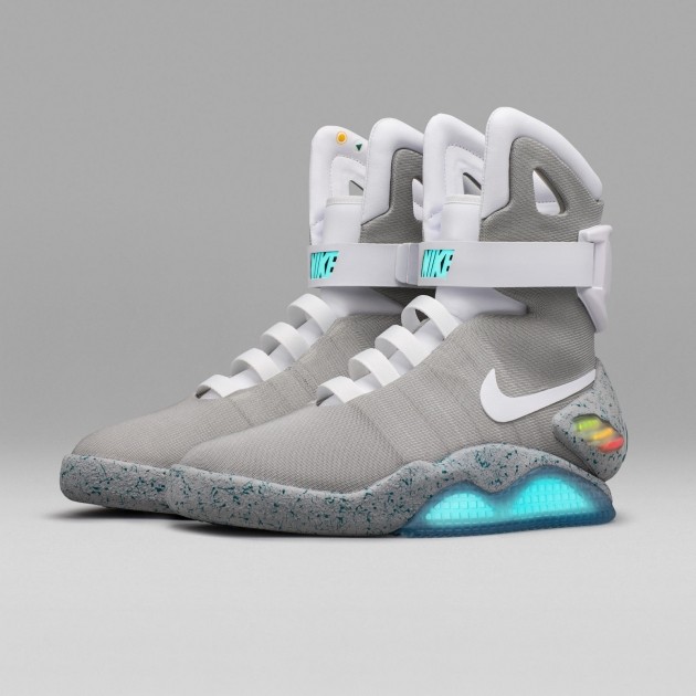 nike mag vendita