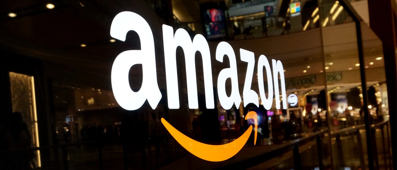 Amazon inaugura il villaggio di Natale a Milano