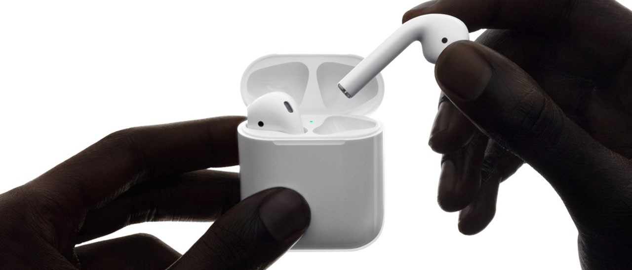 AirPods, ritardi tecnici o di produzione? AirPods, ritardi tecnici o di produzione?