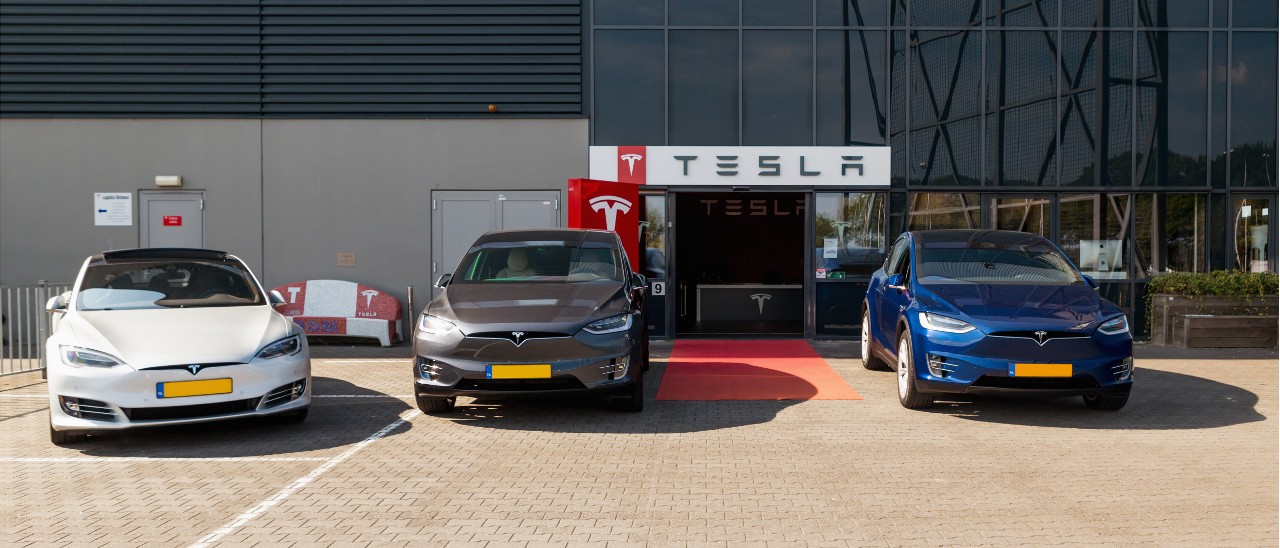 Tesla, nuovo record di consegne