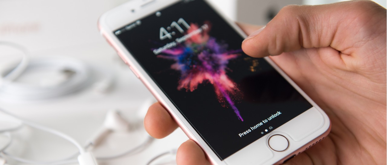 iPhone: LG fornirà schermi pieghevoli ad Apple? iPhone: LG fornirà schermi pieghevoli ad Apple?