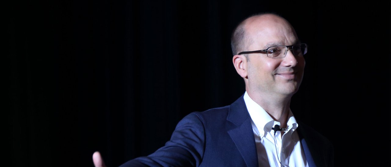 Andy Rubin annuncerà uno smartphone bezel-less?