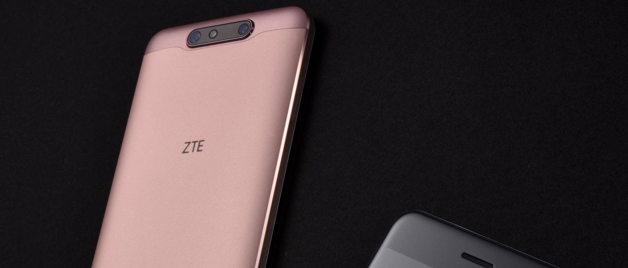 ZTE Blade V8, Android mid-range dual camera