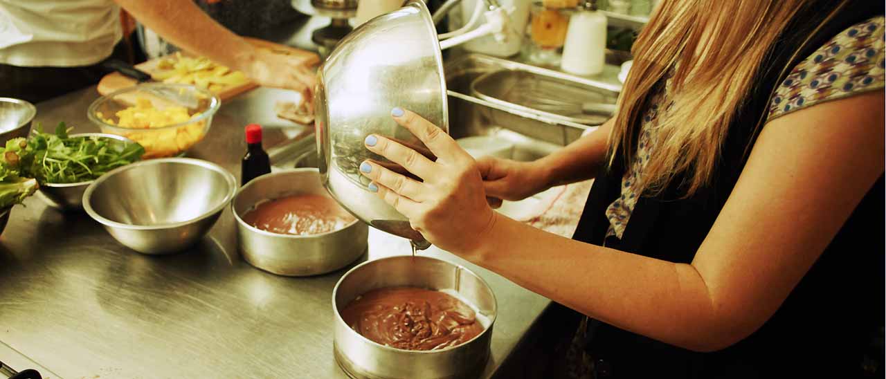 Home restaurant: la legge italiana non piace