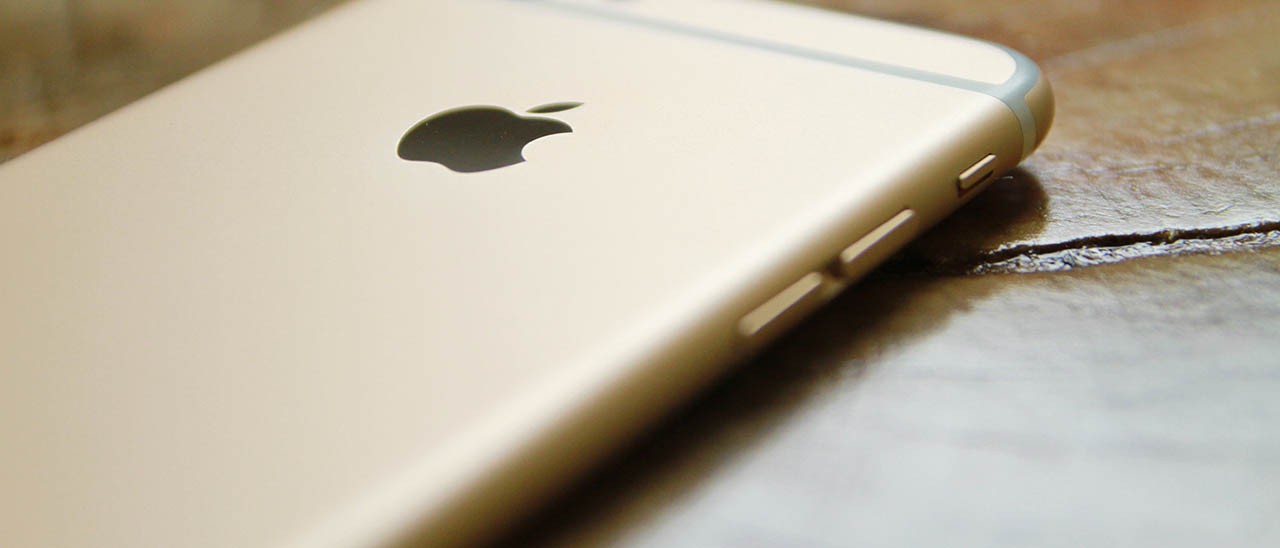 iPhone 8: nuovi render con Touch ID posteriore