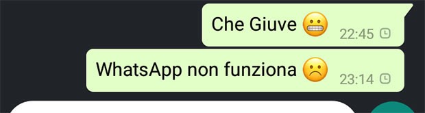 Niente da fare: questa sera non c'è modo di festeggiare la vittoria della Juve su WhatsApp