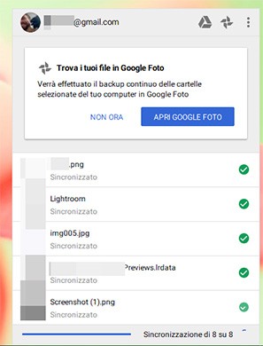 L'icona di Backup and Sync per Google Foto e Google Drive si posiziona nel systray e mostra lo stato della sincronizzazione tra i file sul proprio computer e quelli presenti su Google Foto e Google Drive