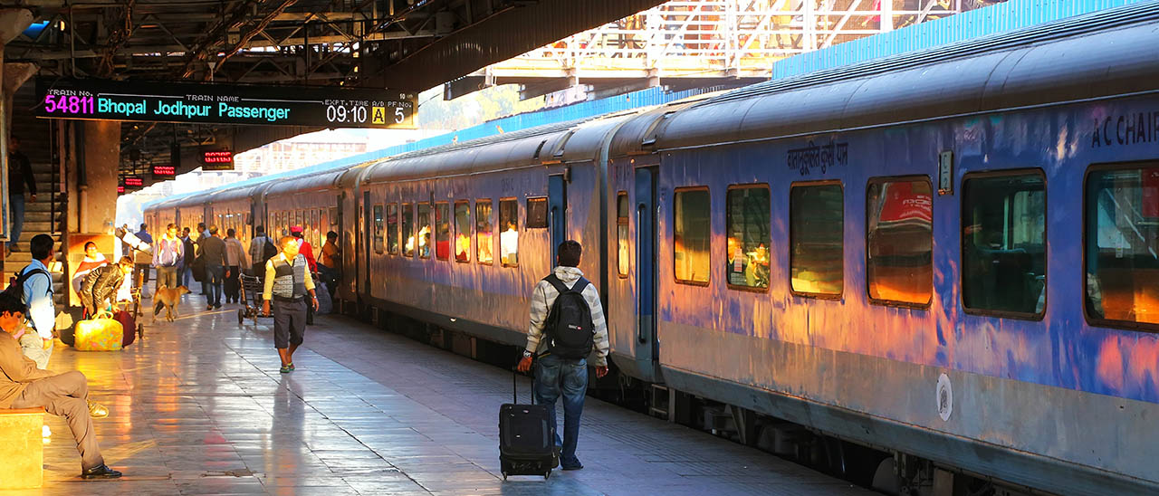 Non solo auto, Apple punta sui treni in India