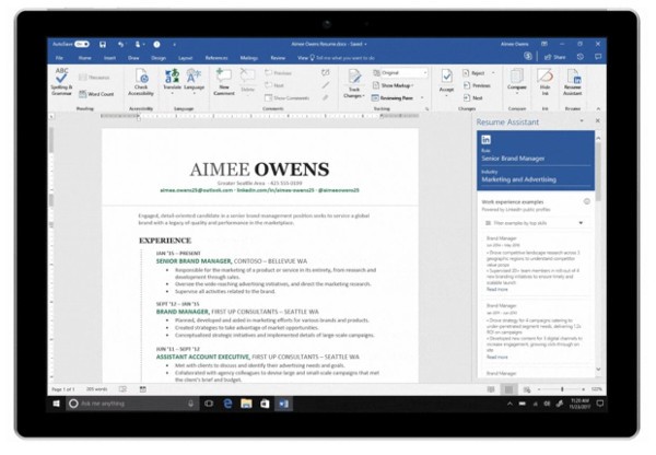 Microsoft integra LinkedIn in Word