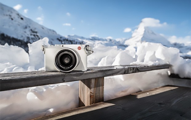 La mirrorless Leica Q nell'edizione limitata Snow