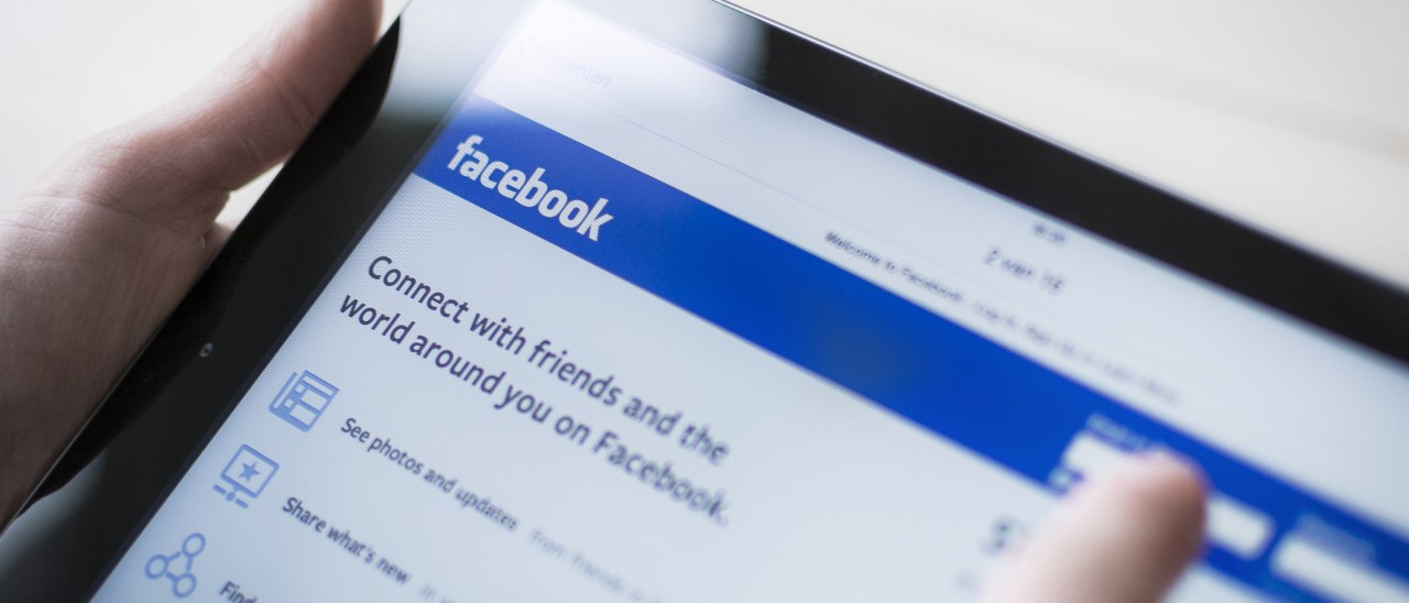 Facebook accusata per la moderazione dei contenuti