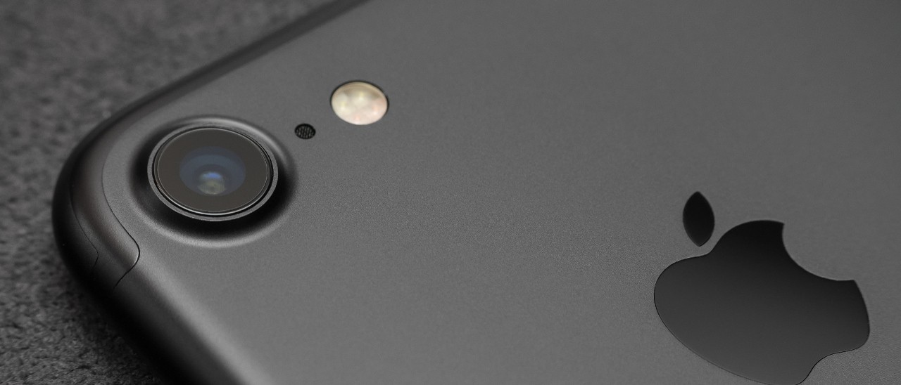 iPhone: arriva il flash orientabile?