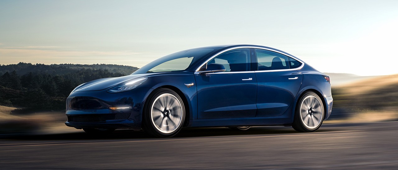 Tesla Model 3 sorprende Porsche e Audi
