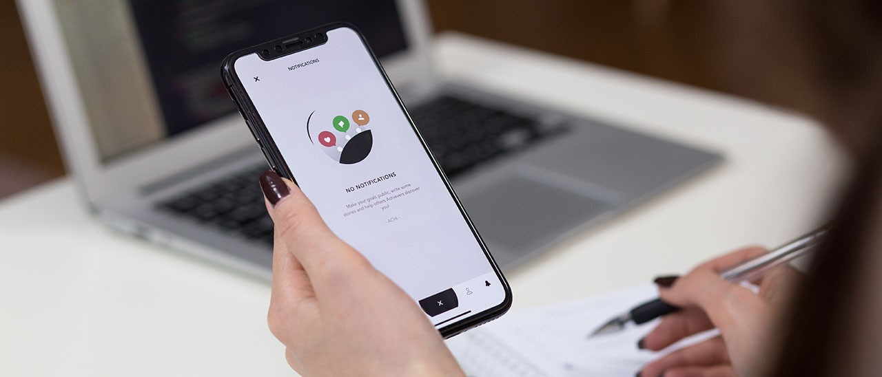 iPhone 2018: online il vetro protettivo
