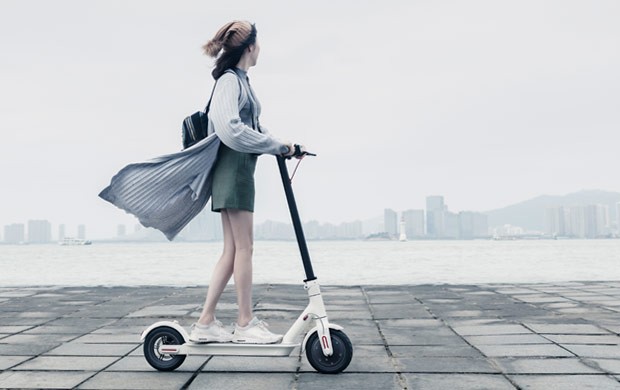 Xiaomi Mi Electric Scooter