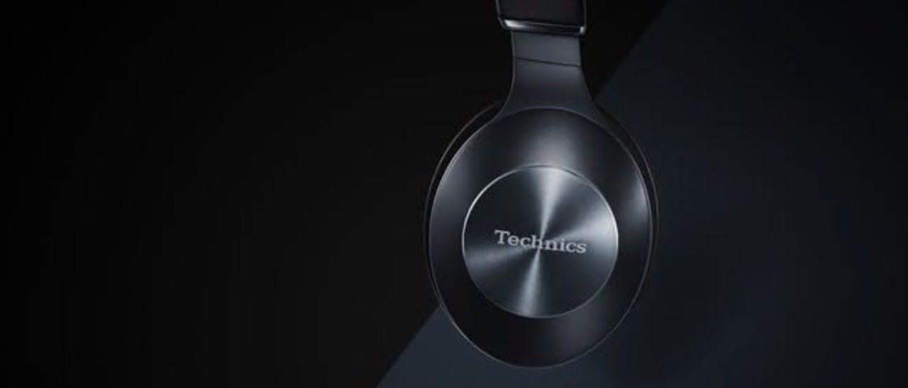 Da Panasonic nuove cuffie e giradischi Technics