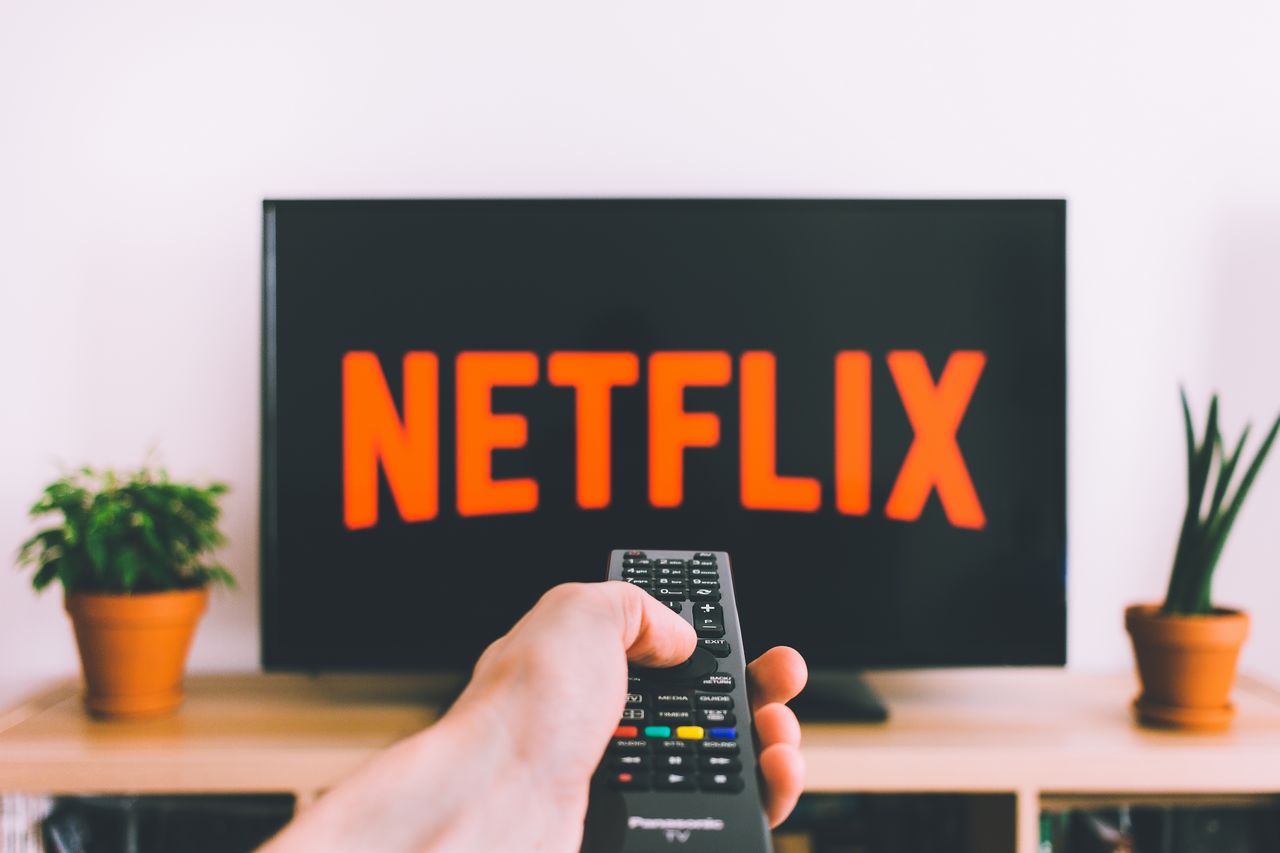 Netflix: stop alla condivisione degli account, ecco quando e come