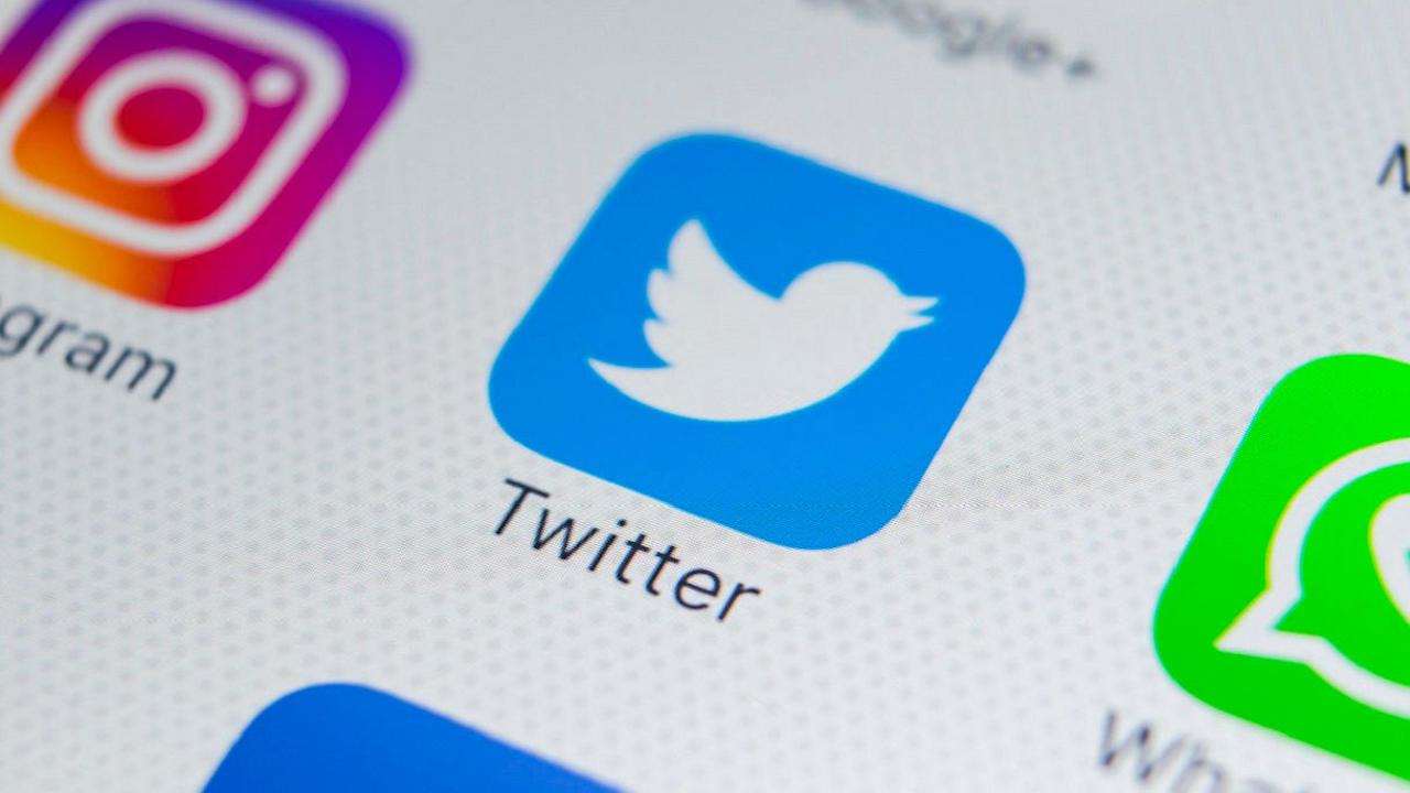 Twitter, via foto, video e dati online se violano la privacy