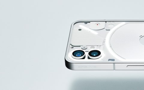 Nothing rivela il design del phone (1): meccanico e trasparente