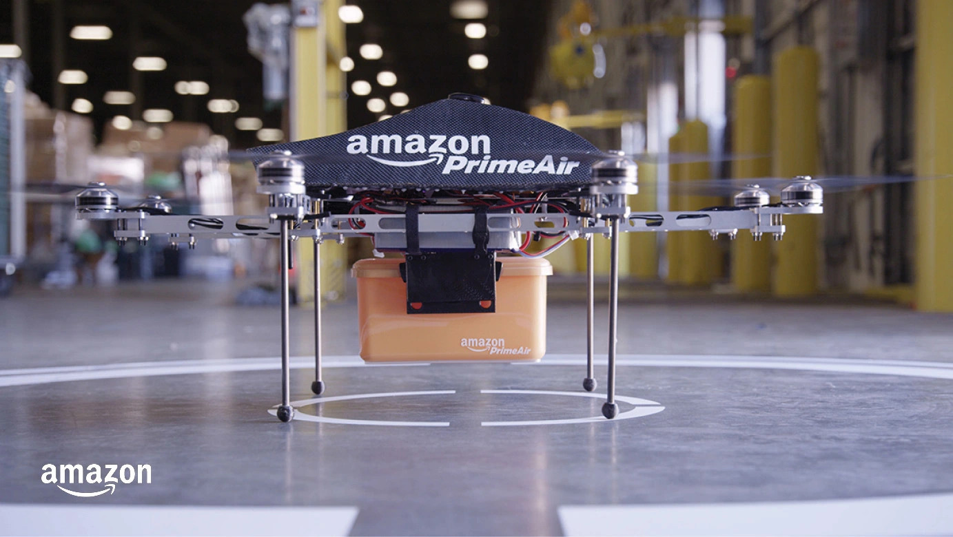 Amazon punta sui droni corrieri per consegne più veloci Amazon punta sui droni corrieri per consegne più veloci