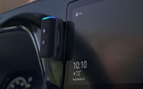 Porta Alexa a spasso col nuovo Echo Auto 2 compatto, pratico e SMART