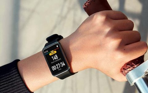 Huawei Watch Fit, smartwatch al TOP a prezzo RIDICOLO (49€ su Amazon)