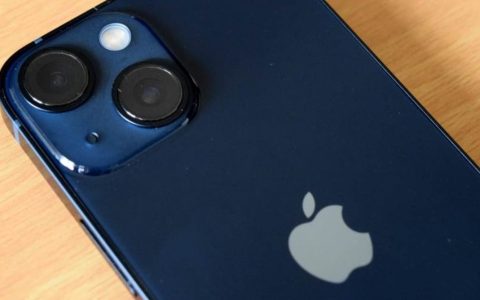 iPhone 14, eBay sgancia il SILURO: sconto di 280€ e prezzo in caduta libera
