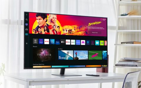 Samsung: questo monitor è anche una SMART TV per vedere Netflix (-28%)