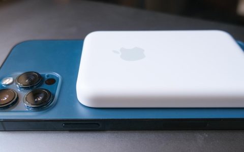 Apple MagSafe Battery Pack, scontaccio del -17% su Amazon: da prendere
