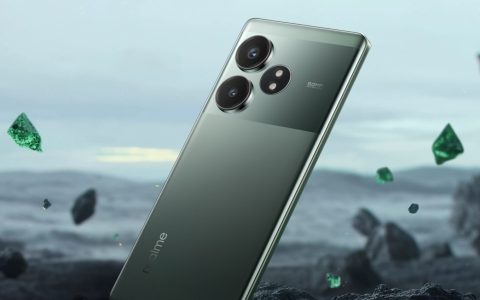 Realme GT6 e GT6T sono ufficiali: la celebre serie GT è tornata