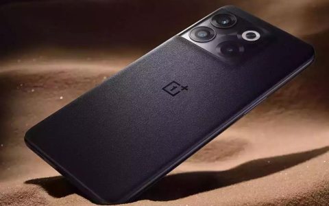 OnePlus 13 arriverà prima del previsto e sarà potentissimo