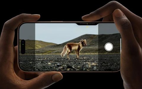 Il tuo smartphone ha davvero bisogno di un pulsante dedicato per la fotocamera?