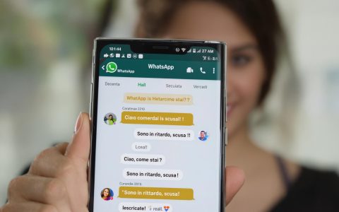 WhatsApp introduce il badge notifiche automatico: addio confusione