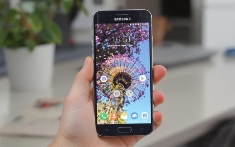 Smartphone Samsung obsoleti: quali modelli cambiare subito