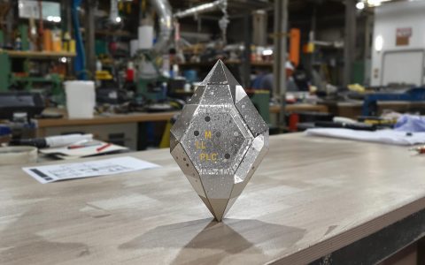 Scienziati cinesi creano un diamante esagonale più duro e resistente del naturale