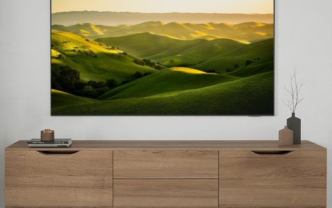 Samsung UE65DU7190UXZT: 65 pollici di qualità 4K con sconto attivo