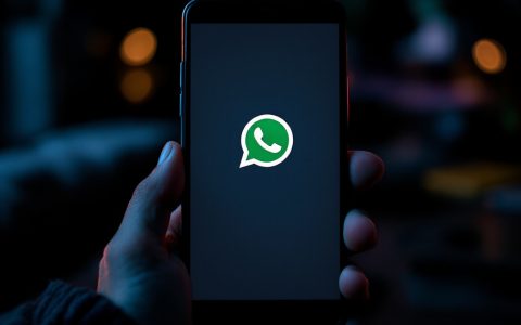 Whatsapp: stop al supporto su iOS 15 dal 5 maggio 2025